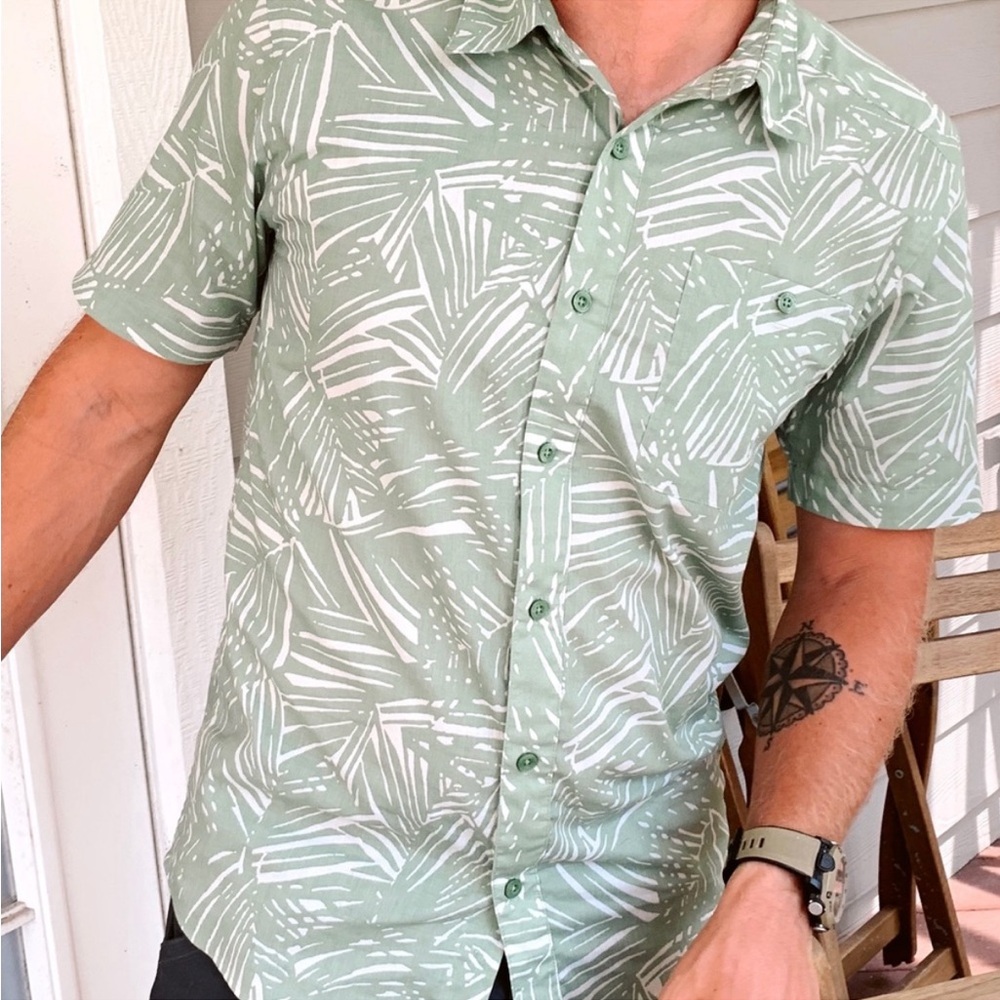 Patagonia button up shirt